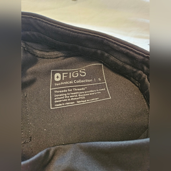 FIGS Jogger Scrub Pants - Picture 3 of 6